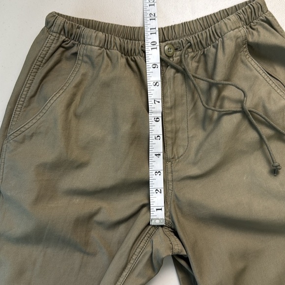 Aritzia TNA KHAKI Cache Cargo Pant Relaxed Mid-rise Parachute Pants - Picture 12 of 16